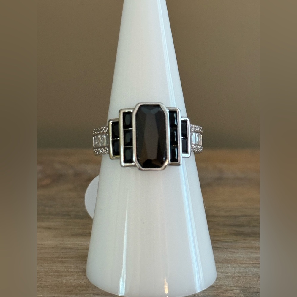 Bomb Party 2026 OG Ring “Caught Between Touches” Size 7. Brand New!